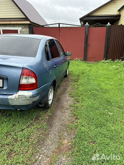 LADA Kalina 1.6 МТ, 2005, 200 000 км