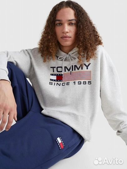 Новый свитшот Tommy Hilfiger оригинал S