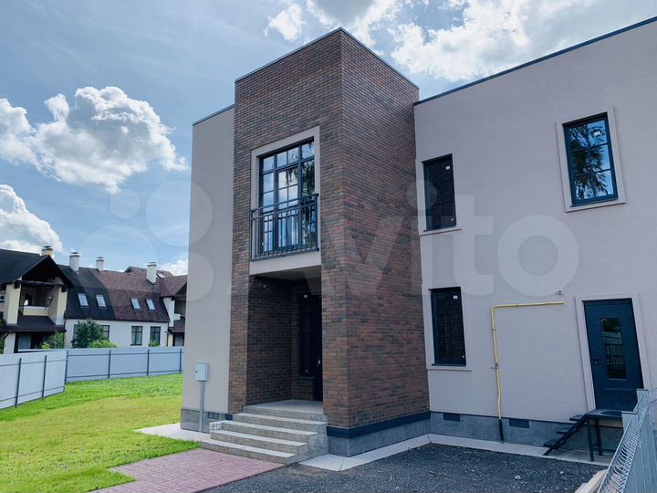 Дом 191 м² на участке 6,7 сот.