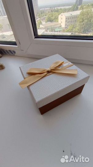 Коробка подарочная