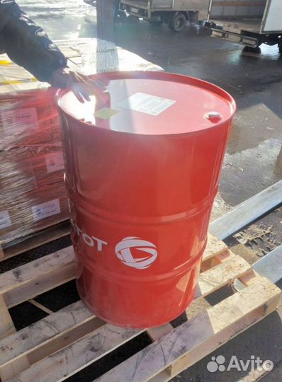 Моторное масло Total rubia TIR 7400 15W40для дизельных двигателей