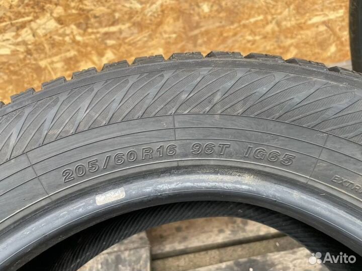 Yokohama Ice Guard IG65 205/60 R16