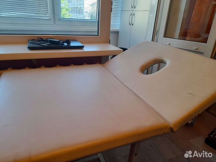 Массажная кушетка бу