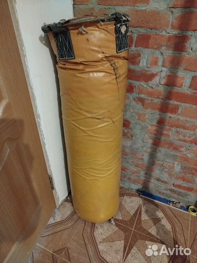 Боксерский мешок груша
