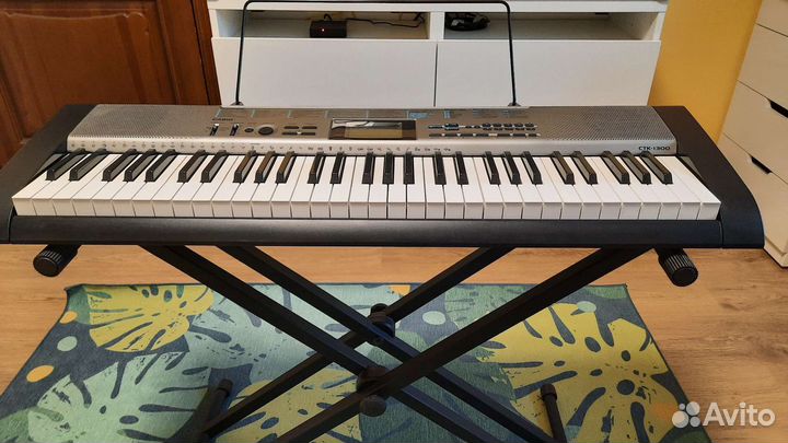 Casio CTK-1300