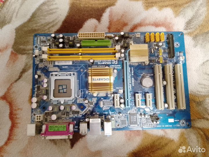 Материнская плата gigabyte