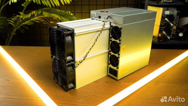 Майнер Antminer E9 Pro 3580Mh/s NEW