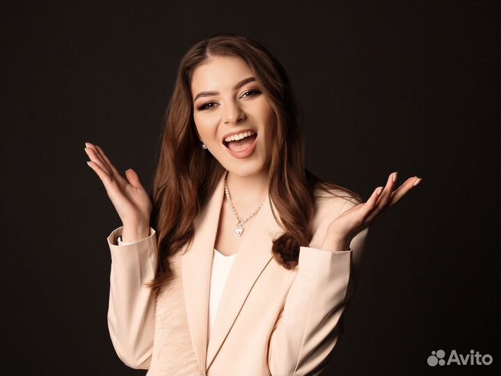 Ведущая + DJ (свадьба, выпускной, юбилей)