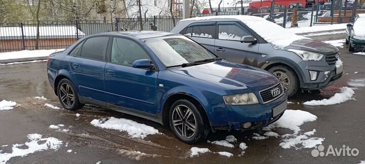 Audi A4 1.8 МТ, 2003, 301 000 км