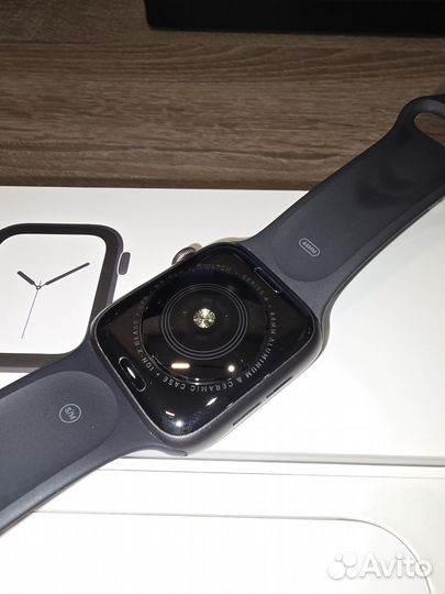 Часы apple watch 4 44 mm