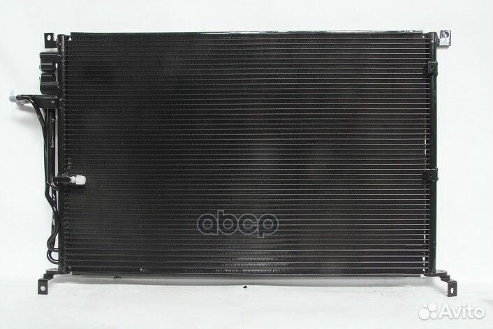 104724C Радиатор кондиционера Audi A8 4E (02-10