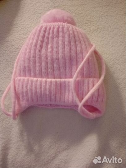 Шапка для девочки новая