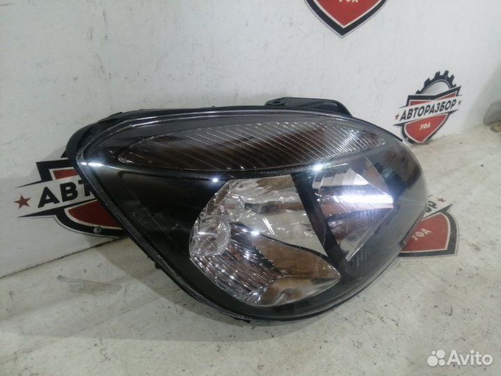 Фара передняя правая Kia Rio 2 JB 2009