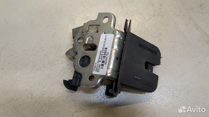 Замок багажника Skoda SuperB, 2011