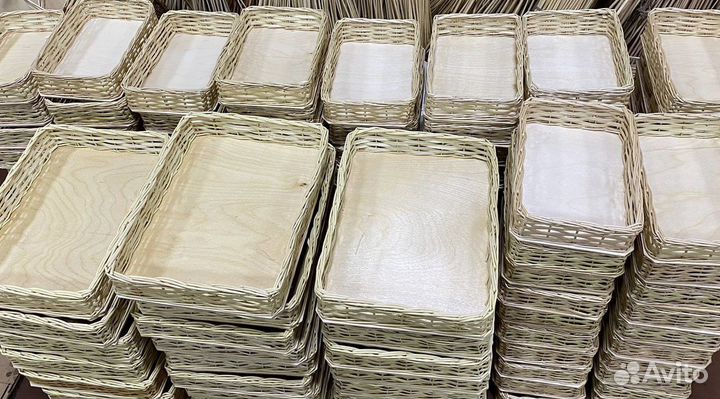 Лотки плетеные,багетница