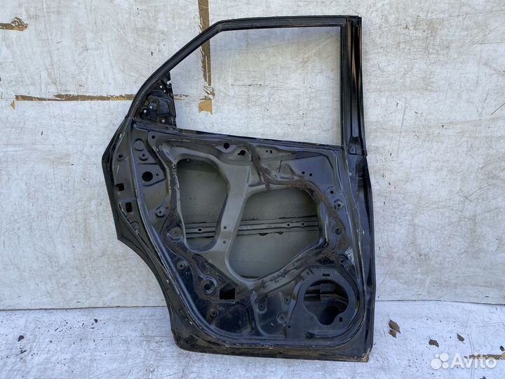 Honda civic 5d хечтбек задняя левая дверь