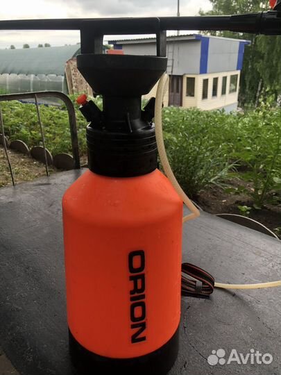 Опрыскиватель садовый ручной