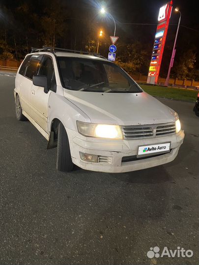 Mitsubishi Chariot 2.4 AT, 1998, 250 000 км