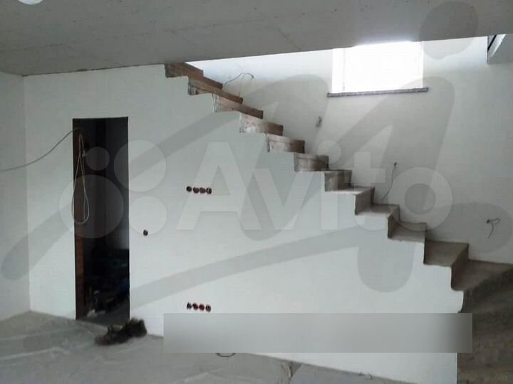 Дом 318 м² на участке 10,7 сот.