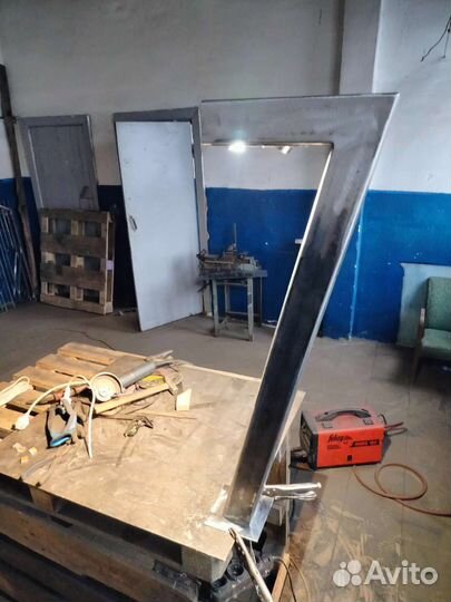 Фонарь уличный