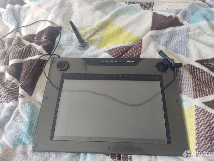 Графический планшет TB-7300