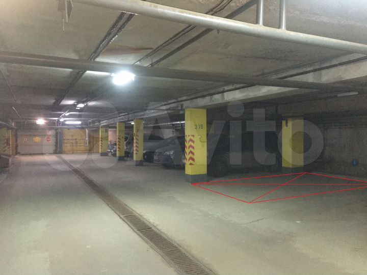 Машиноместо, 16 м²