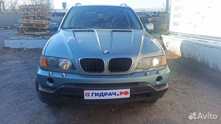 Стекло двери передней правой BMW X5 (E53) 51328402