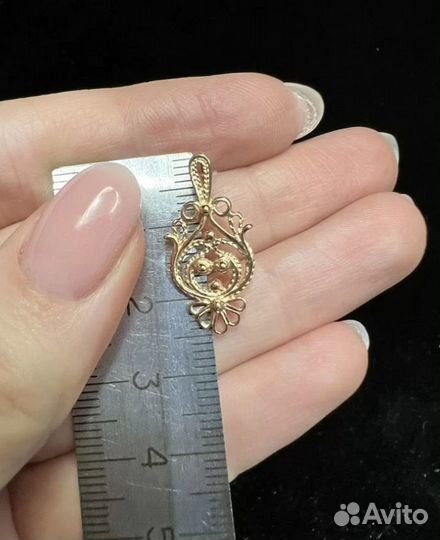 Золотая подвеска 583 пробы