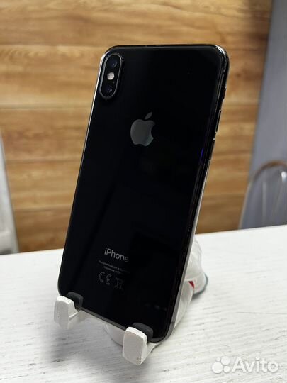 iPhone X, 256 ГБ