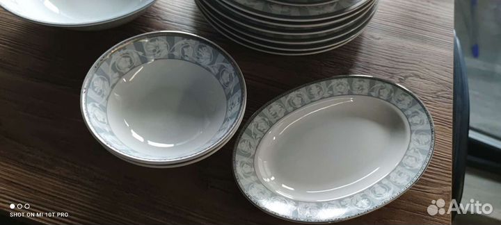 Набор столовой посуды без суповых, на 6 персон