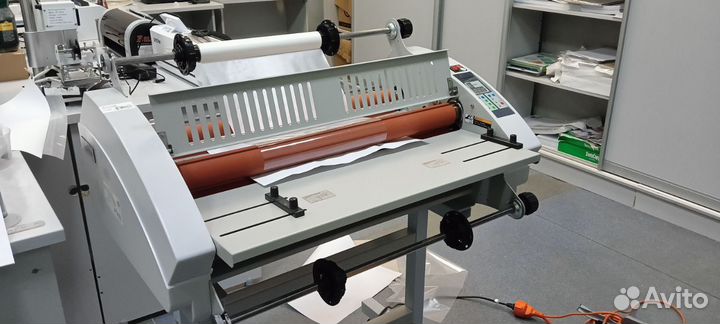 Рулонный ламинатор Bulros FM650