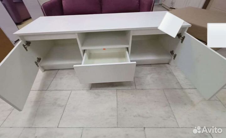 Тумба для TV белая