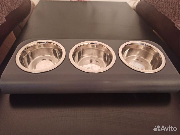 Миска для кошек и собак мелких пород