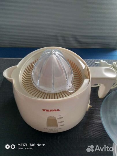 Соковыжималка для цитрусовых