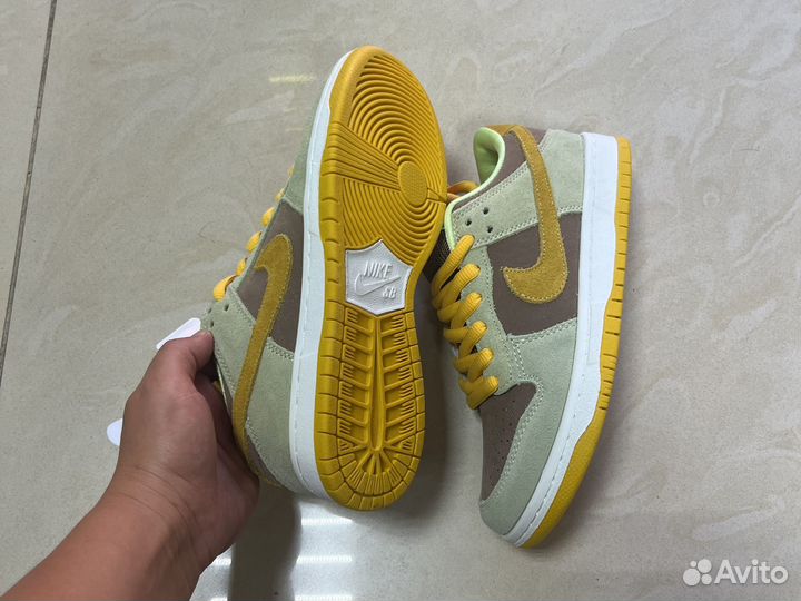 Кроссовки nike