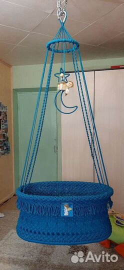 Люлька для новорожденных плетёная