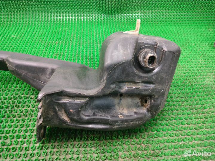 Бачок омывателя Opel Astra H Z13DTH 2008