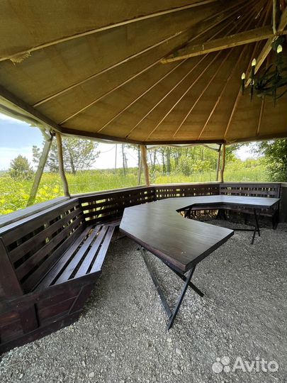 Аренда беседки у воды с мангальной зоной