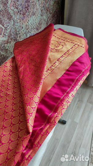 Жаккардовое сари Золотая фуксия 6 метров
