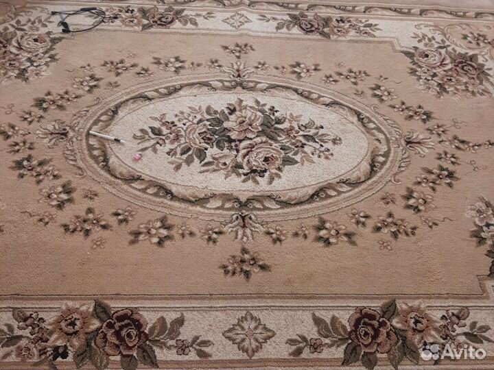 Ковер шерстяной