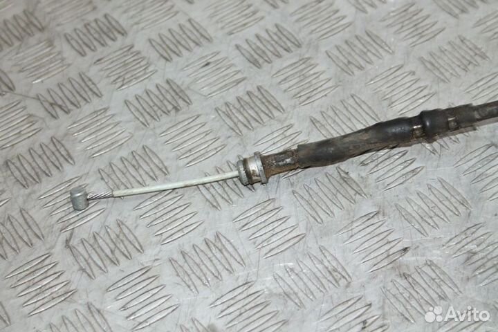 Трос ручника правый Suzuki Grand Vitara 3 05-15