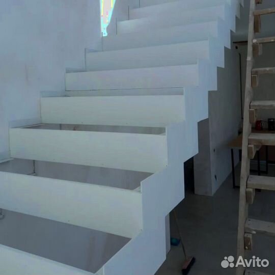 Лестница для дома и дачи