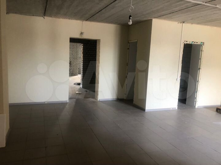 Торговая площадь, 70 м²