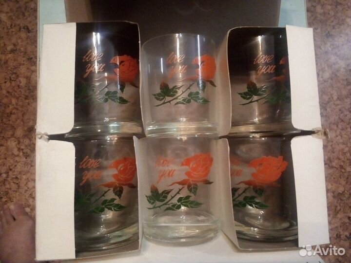 Фужеры, бокалы, стопки