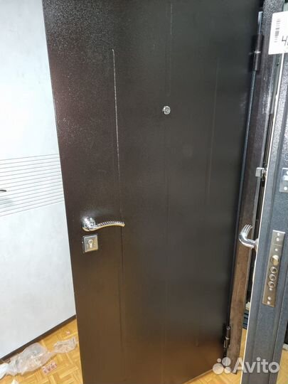 Дверь не стандартный 1900*860 правая