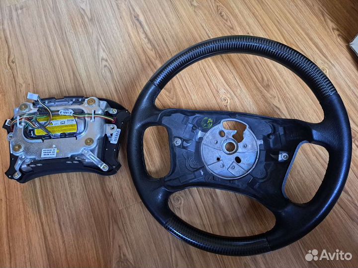 Руль Карбоновый bmw e39, е38, е53 Карбон