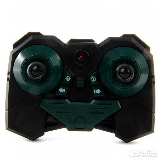 Машинка на пульте управления