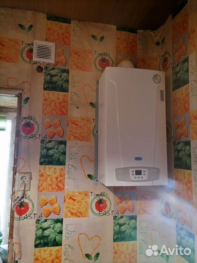 Двухконтурный газовый котёл baxi ECO 4S 24 FF