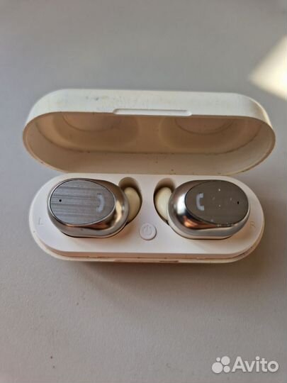 Беспроводные наушники