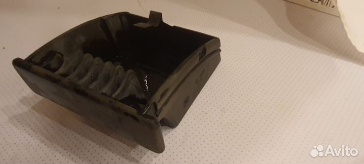 Пепельница Фольсваген Т4